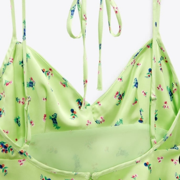 Zara Green Floral Mini Dress - Picture 7 of 7